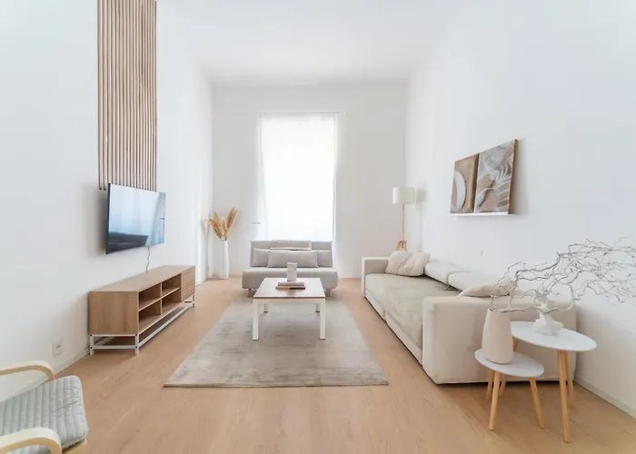 Grand 2 Bedrooms - Meliora 아파트