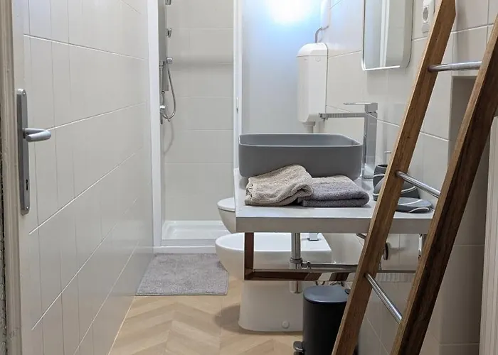 아파트 Grand 2 Bedrooms - Meliora 베르가모